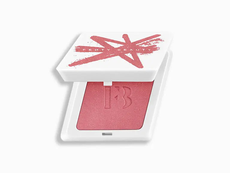 Pre orden - FENTY BEAUTY
Fenty Cheeks Suede Powder Blush